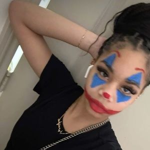 Meet your Posher, Hazel